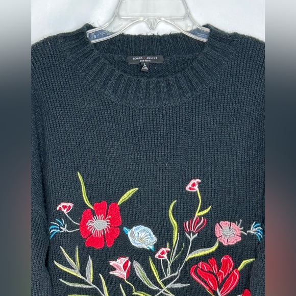 Romeo & Juliet Couture Sweater Charcoal Floral Embroidered Boho Sz L - Picture 3 of 9